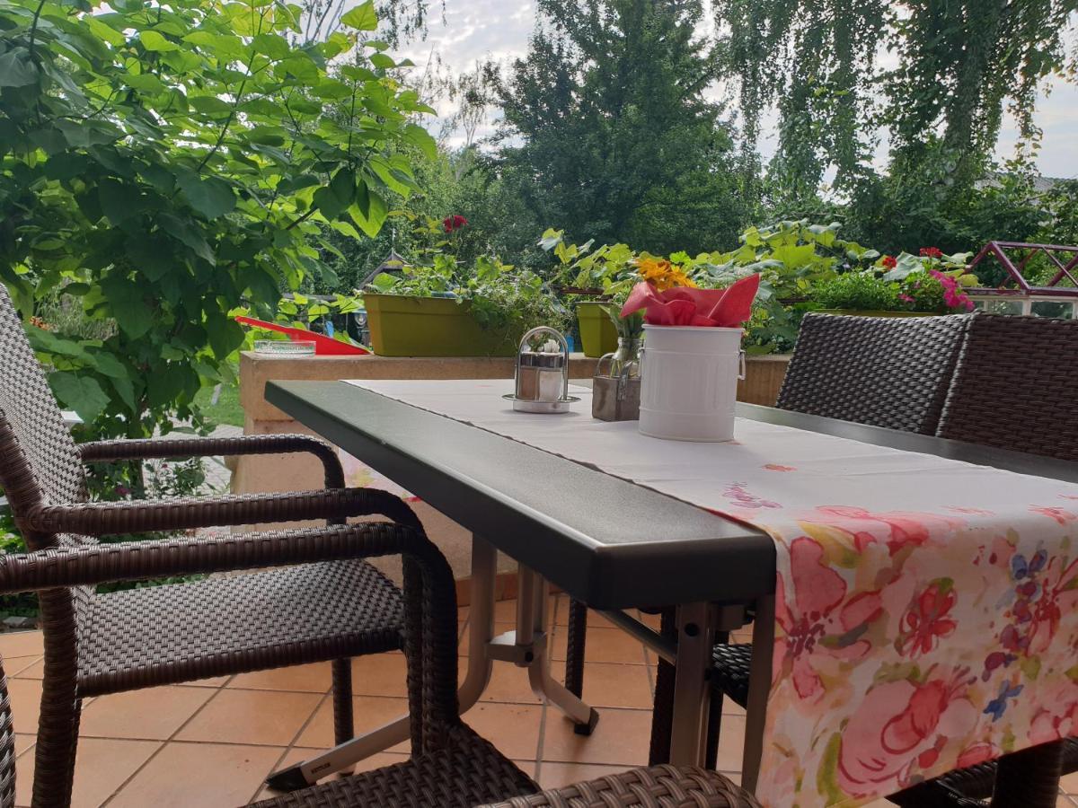 Pension Gartner Wallern im Burgenland Buitenkant foto